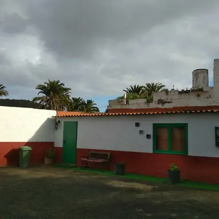 Residencia Los Conejos - Bike & Motorbike Las Palmas Exterior photo