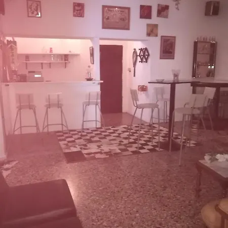 Residencia Los Conejos - Bike & Motorbike Las Palmas Exterior photo