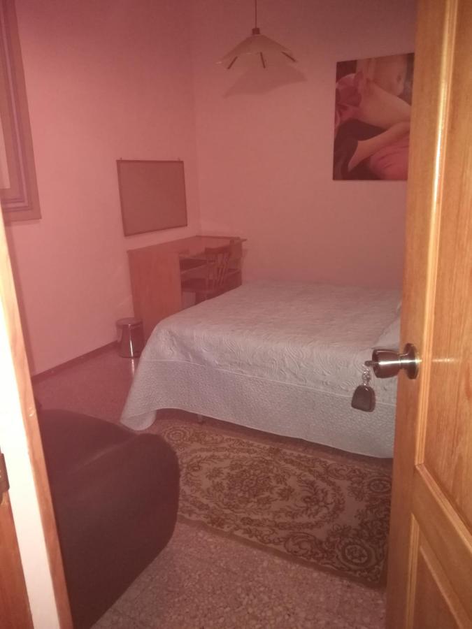 Kwatera prywatna Residencia Conejos - Bike & Motorbike *