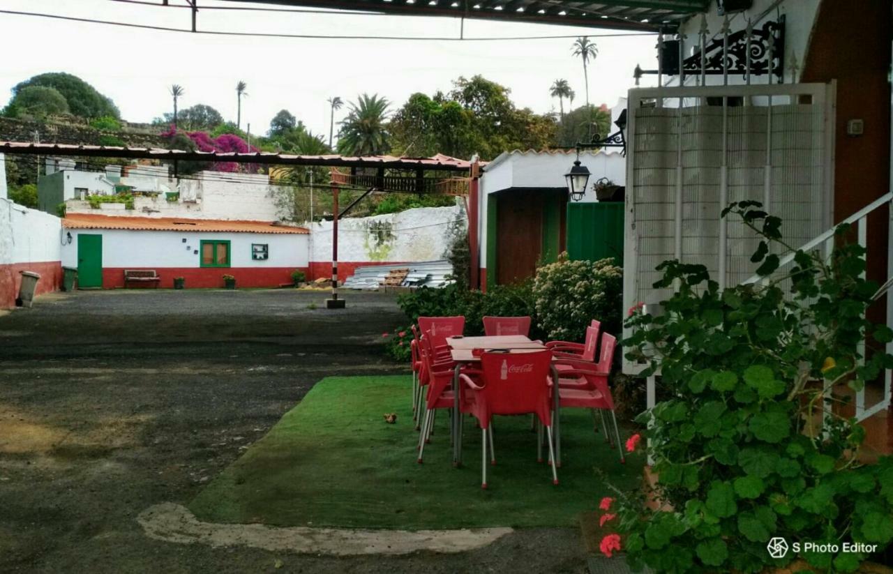 Residencia Conejos - Bike & Motorbike Kwatera prywatna