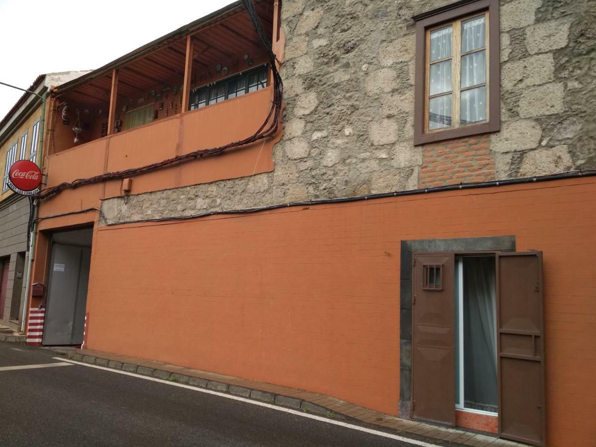 Kwatera prywatna Residencia Conejos - Bike & Motorbike