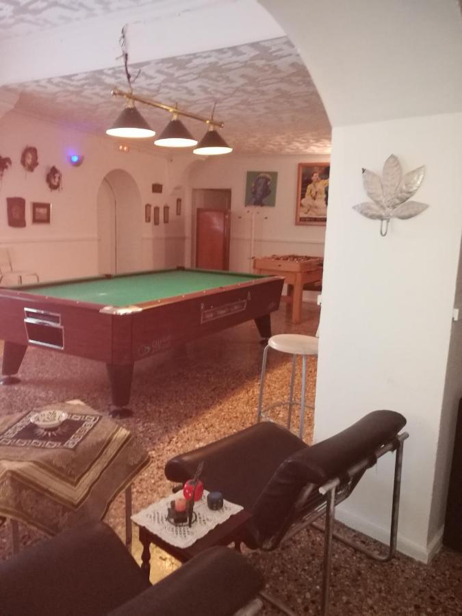 Residencia Conejos - Bike & Motorbike Kwatera prywatna *